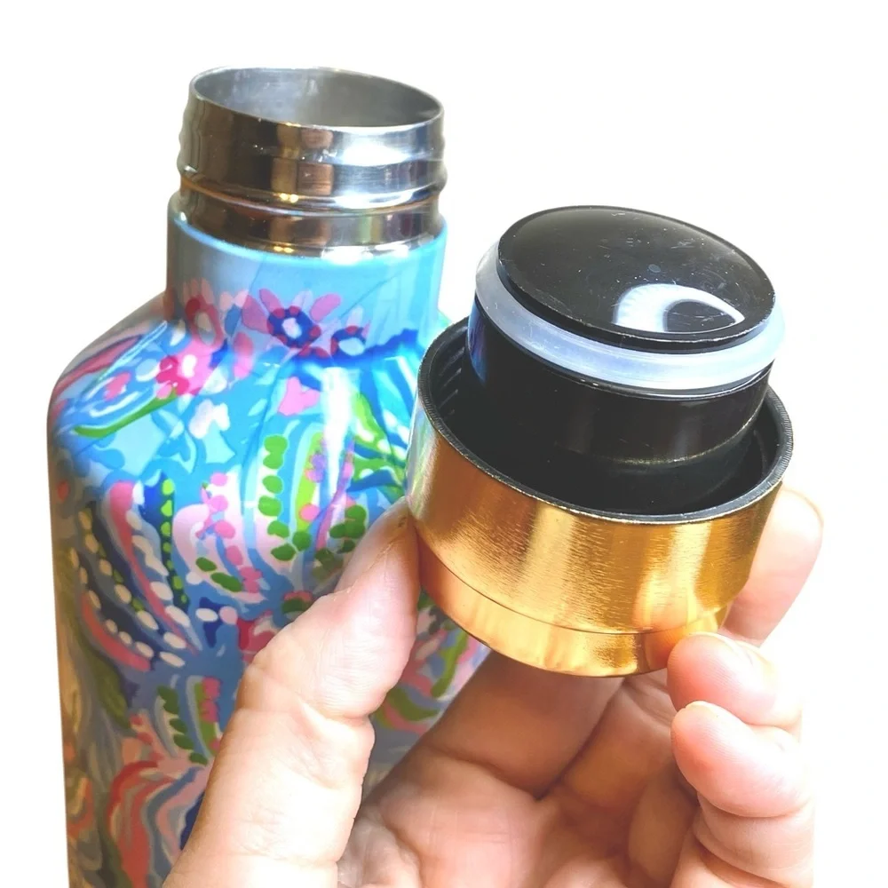 Lilly Pulitzer Aqua La Vista Stainless Steel Canteen 25 oz Water Bottle - Picture 6 of 6